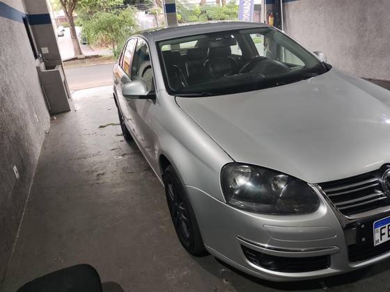VOLKSWAGEN JETTA 2.5 I 20V 170CV GASOLINA 4P TIPTRONIC
